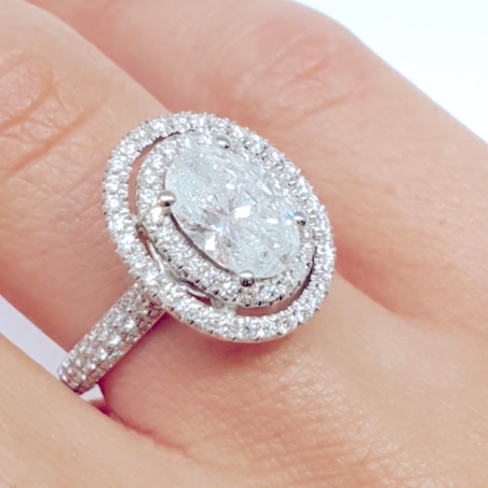 Halo ring